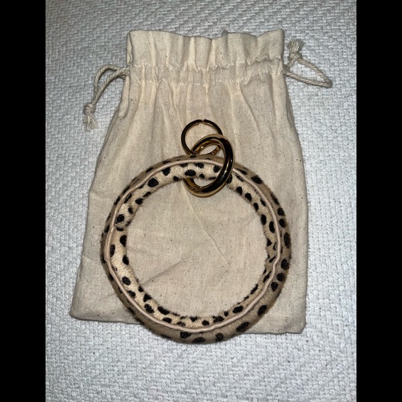 No brand Other - New, Animal Print Keyring Wristlet